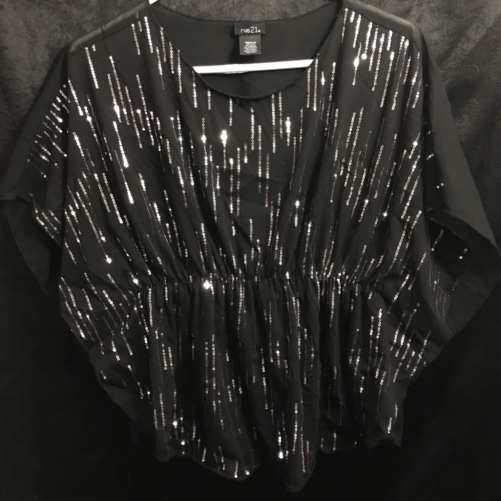 Rue21 Top